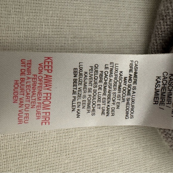 Cashmere Brodie EUC L Gray Fun Day Sun Day - Picture 3 of 4